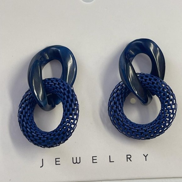 Blue Acrylic earrings - Picture 3 of 5